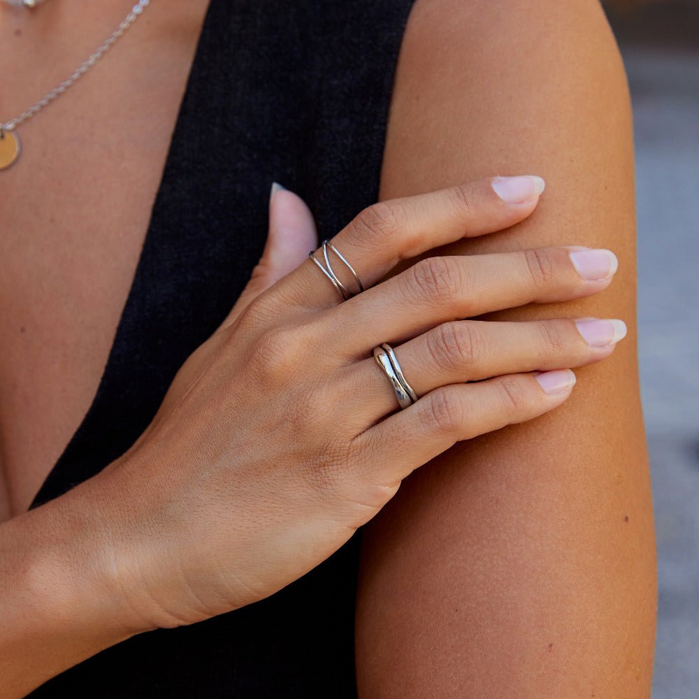 Silver Madison Wave Ring Set