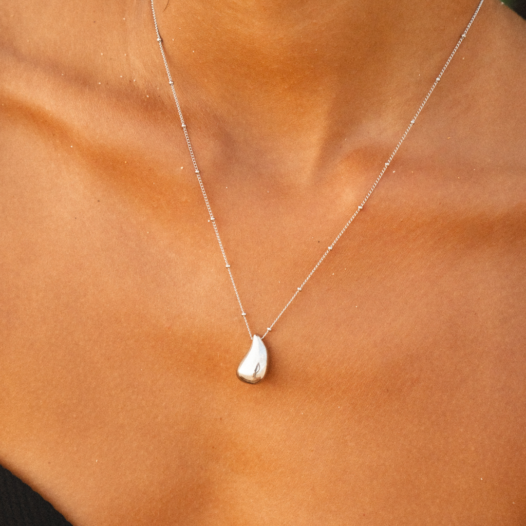 Drop Necklace