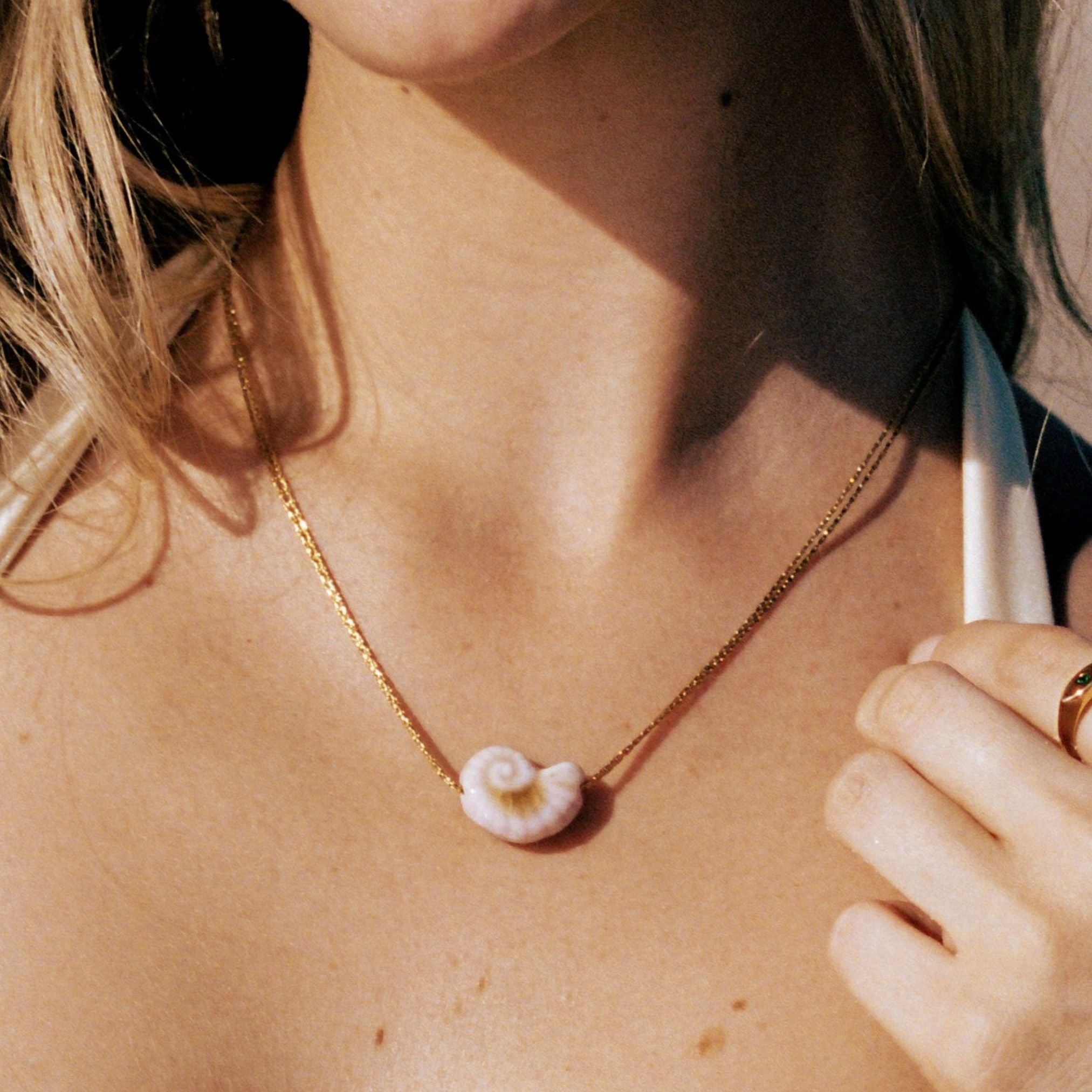 Atoll Choker
