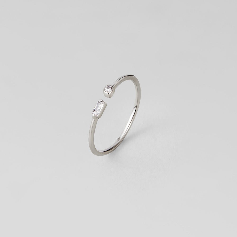 Serena Silver Crystal Ring